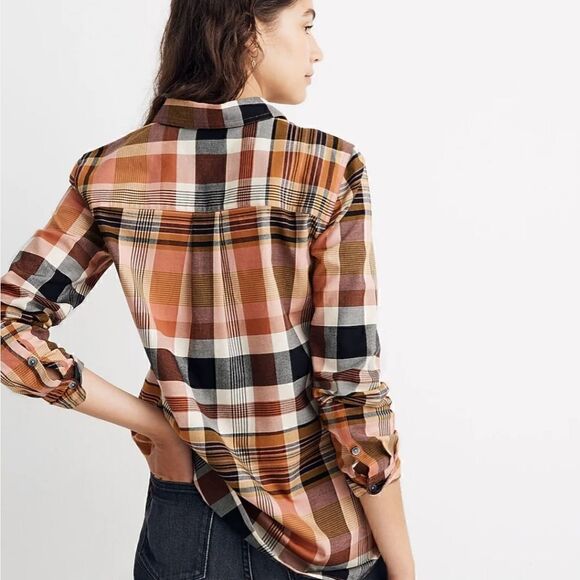 Madewell Classic Ex-Boyfriend Button Up Shirt in Seconda Plaid Size Large - Picture 2 of 10